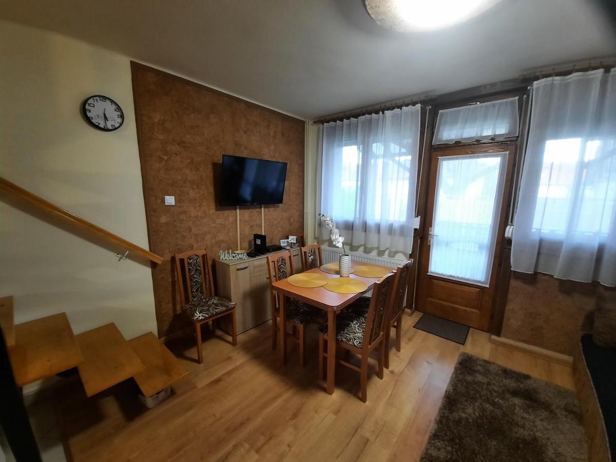For You Apartman غيولا المظهر الخارجي الصورة